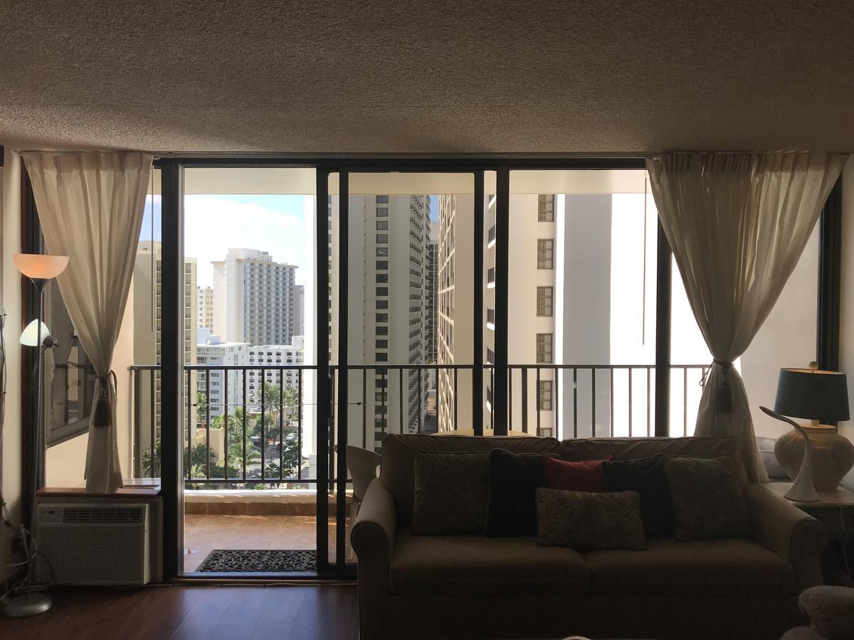 Ferienwohnung Waikiki Banyan Honolulu Exterior foto
